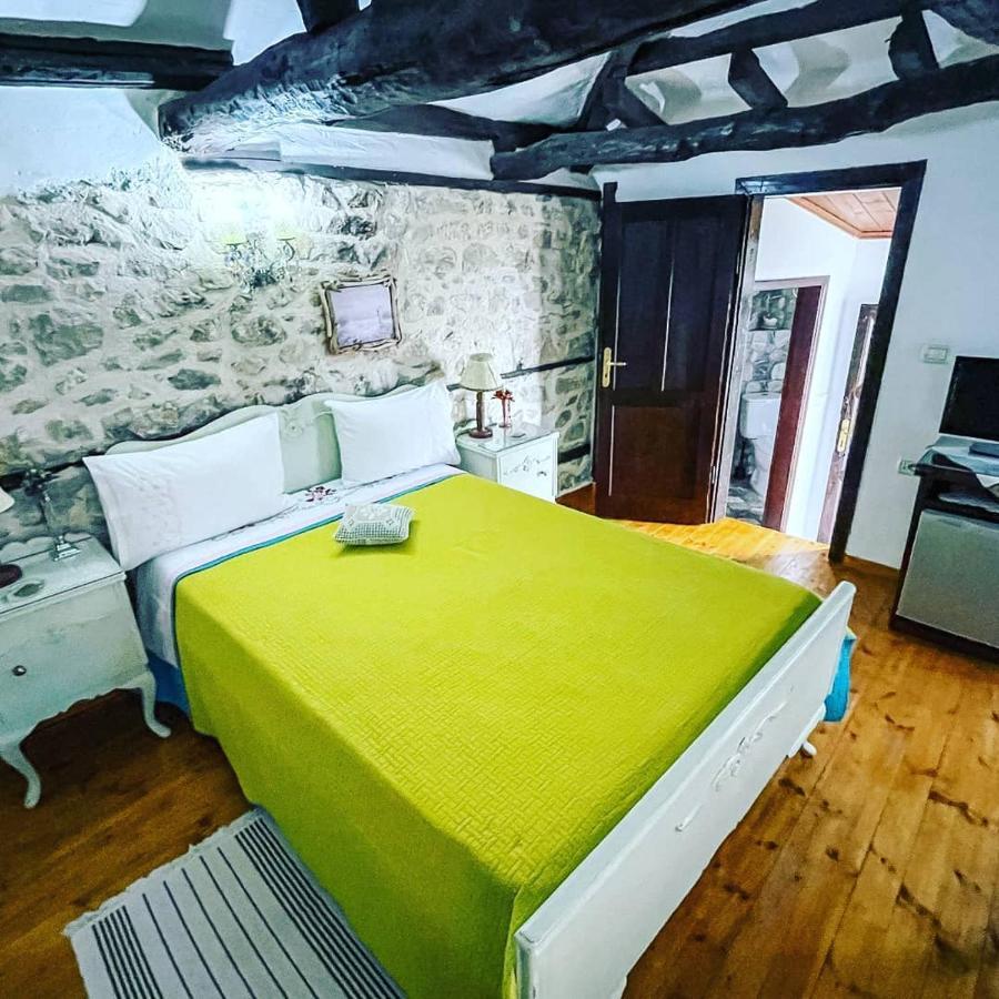 Bujtina Kodiket Guesthouse Берат Экстерьер фото