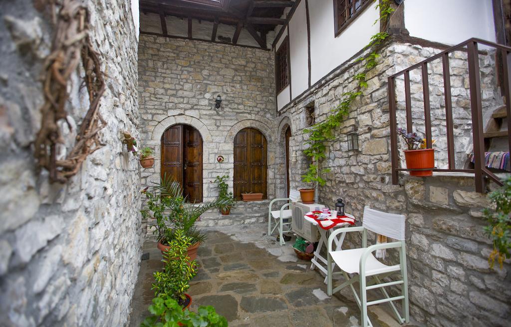 Bujtina Kodiket Guesthouse Берат Номер фото